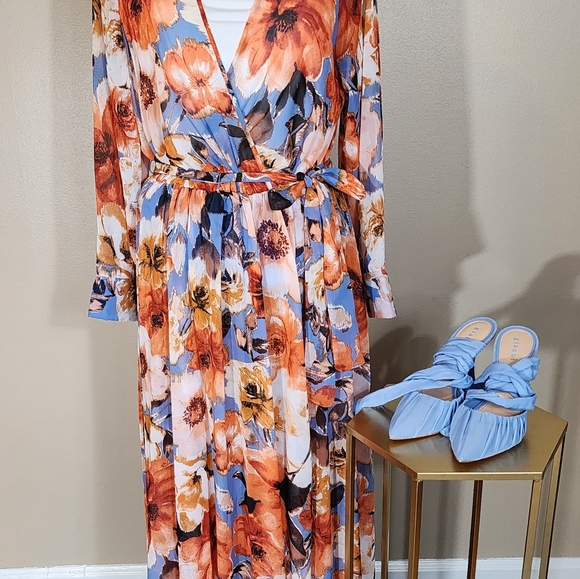 Kate & Kelly Orange Flora Maxi dress: size 8. - Picture 3 of 5